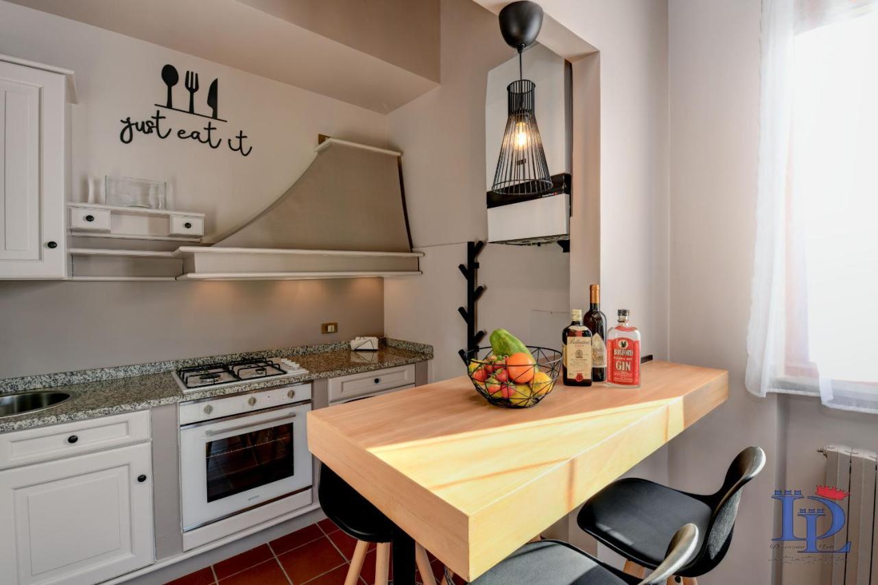 Desenzanoloft Official Partner Marriott Homes & - Swarovski Family With Pool Desenzano del Garda